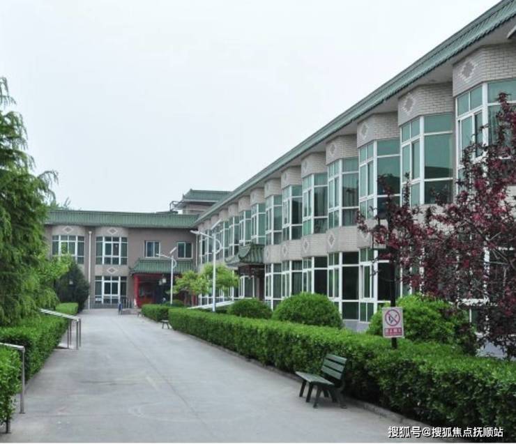 一鍵查看：豐臺南苑鄉養老照料中心2025年護理內容費用明細電話直達(圖1)