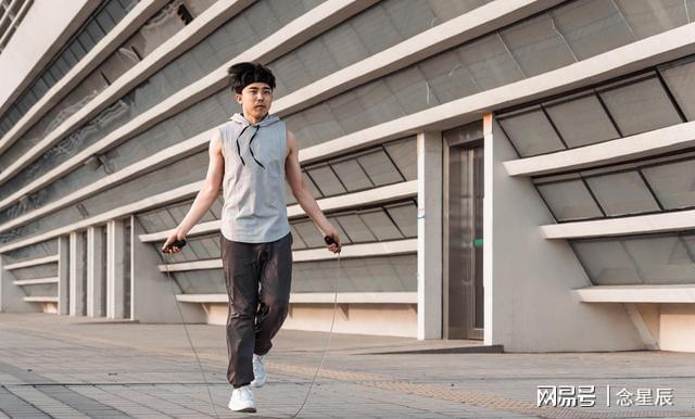 燃脂運動咋選？跑步第三跳繩第二榜首竟是高效訓練法？(圖5)