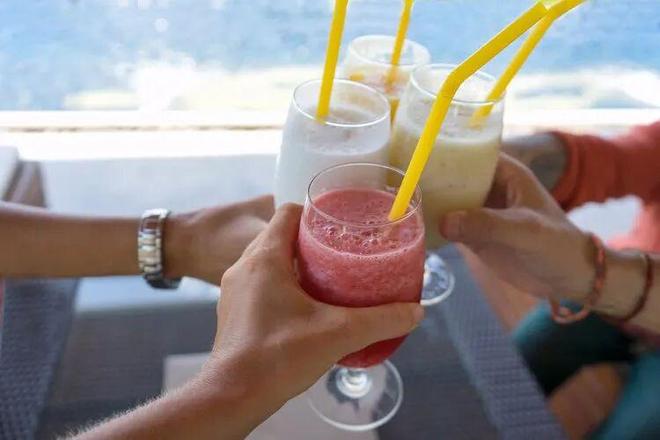 “膽固醇”大戶被發(fā)現(xiàn)豬肉落榜不想腦梗上門少吃6種食物(圖10)