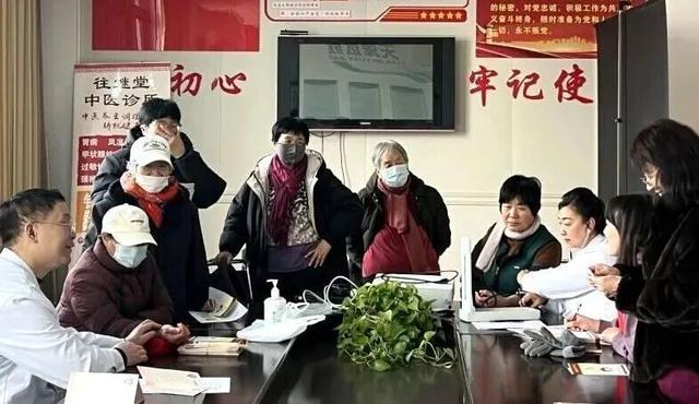 冬日送健康他們心里甜滋滋(圖5)